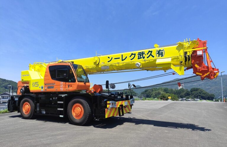 ［高知県］有限会社久武クレーン　25tラフター新規導入